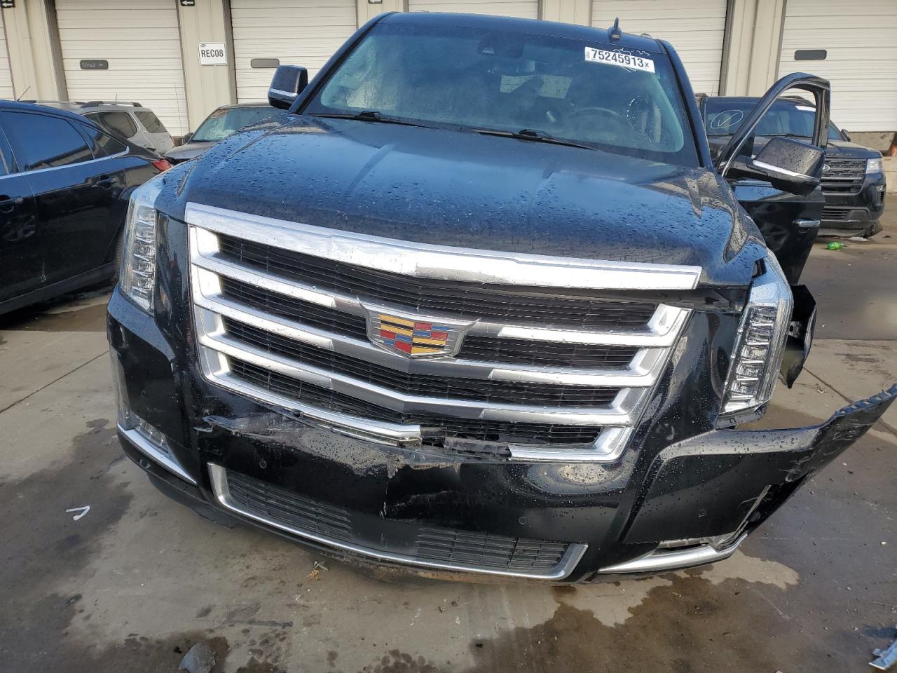2017 CADILLAC ESCALADE E - Image 5