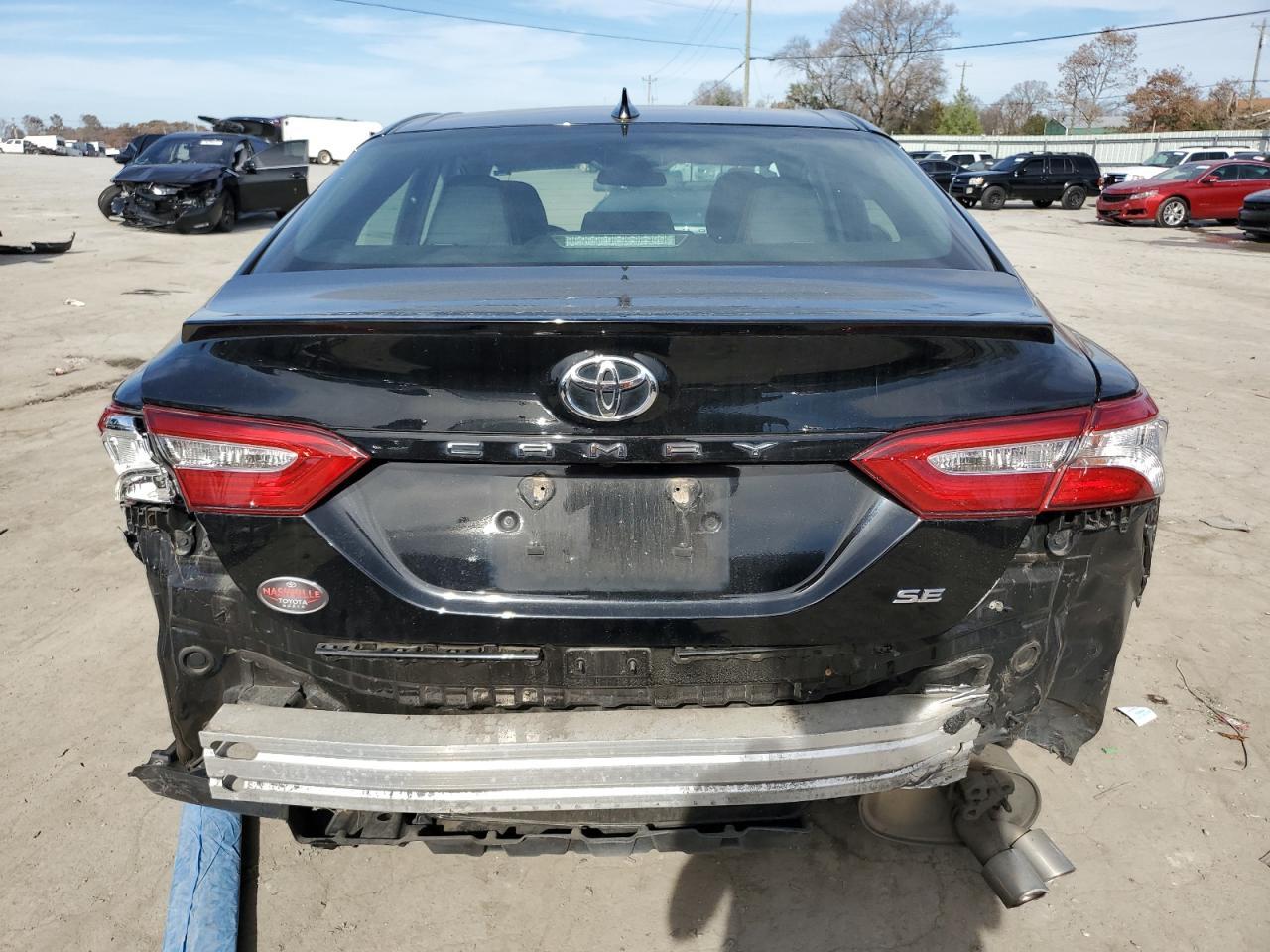 2020 TOYOTA CAMRY SE - Image 6