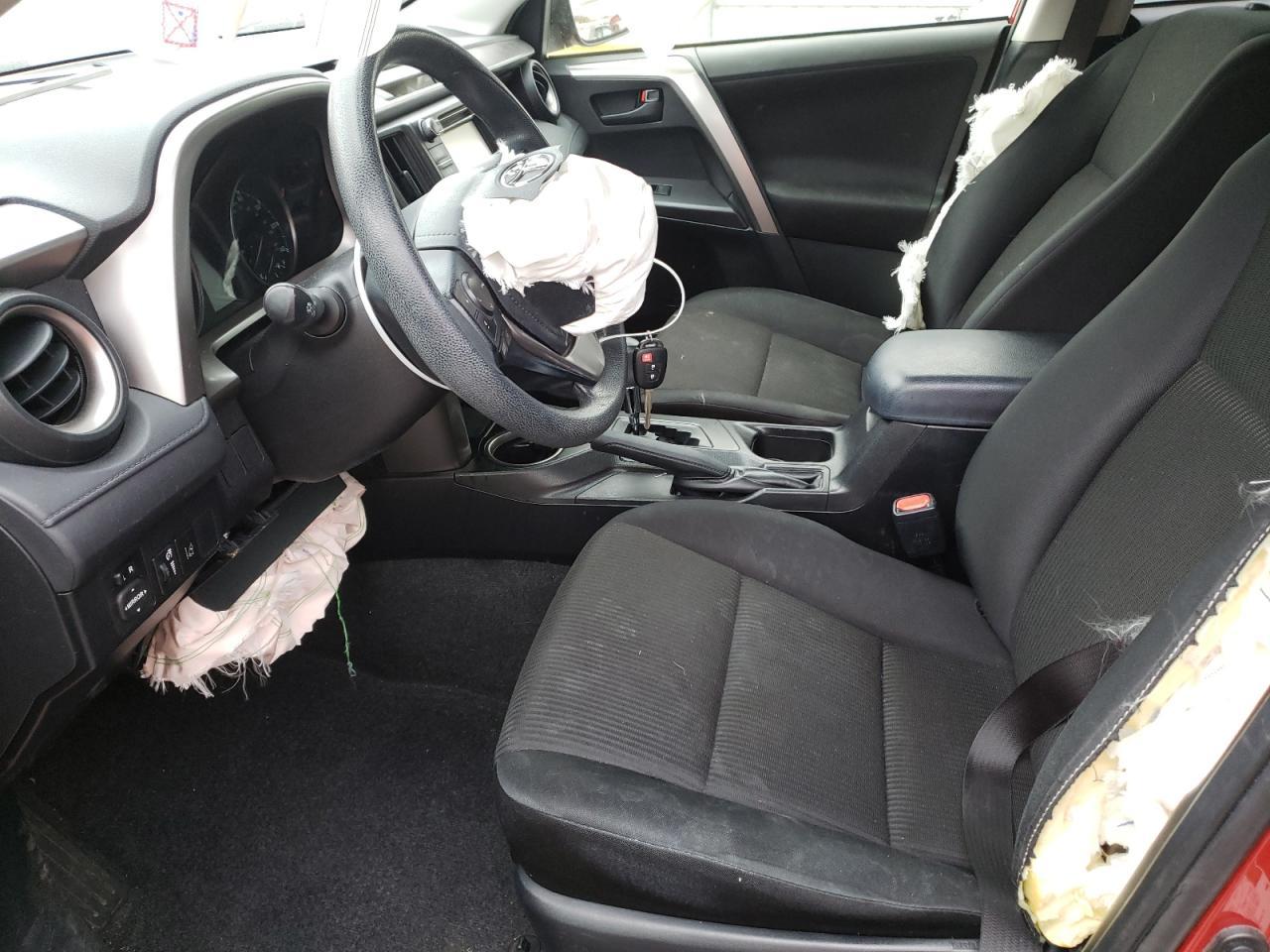 2017 TOYOTA RAV4 LE - Фото 7
