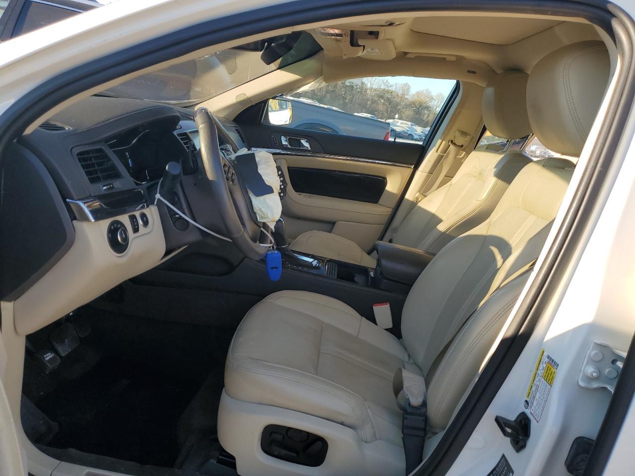 2013 LINCOLN MKS - Image 7