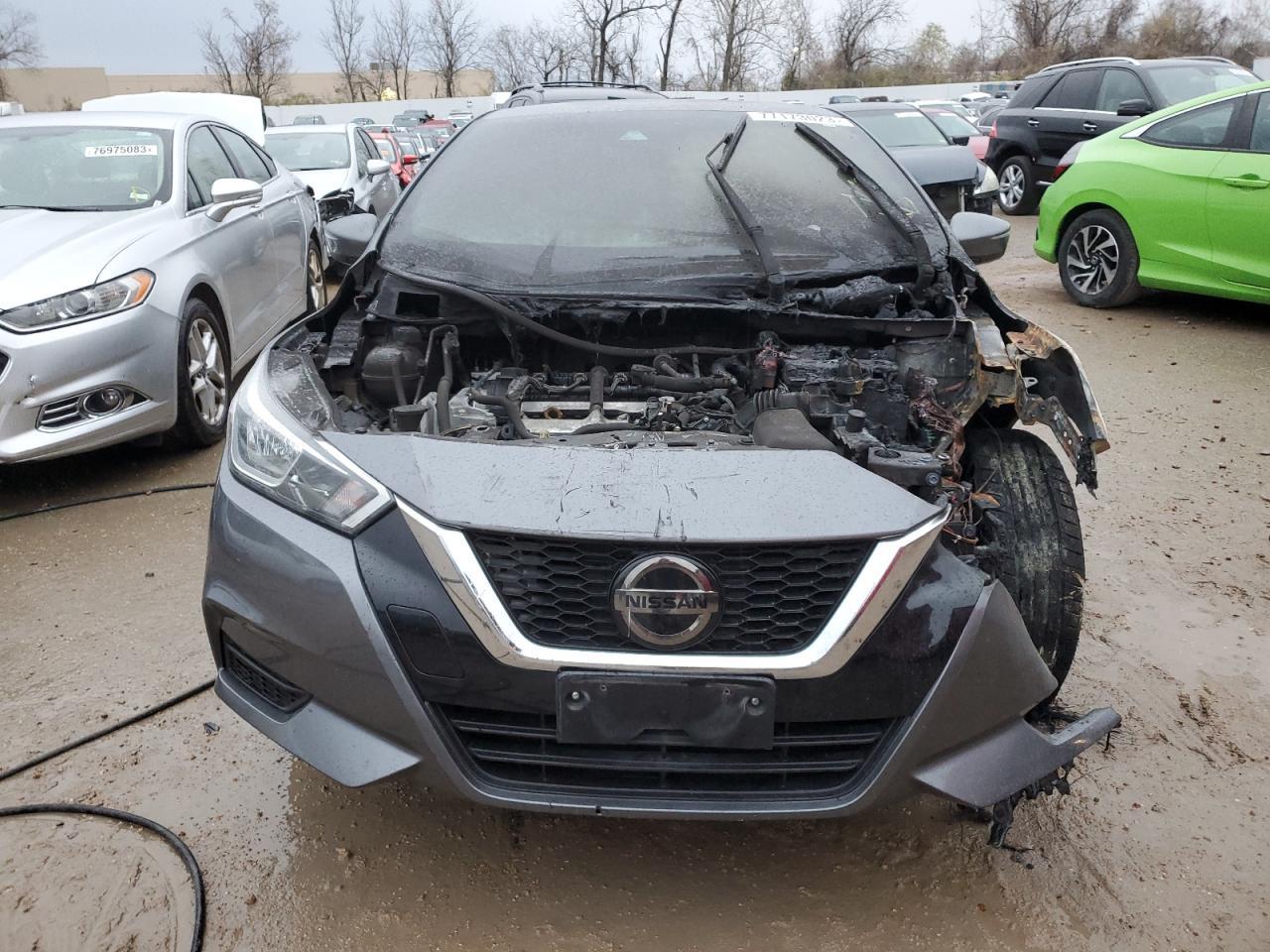 2021 NISSAN VERSA SV - Фото 5