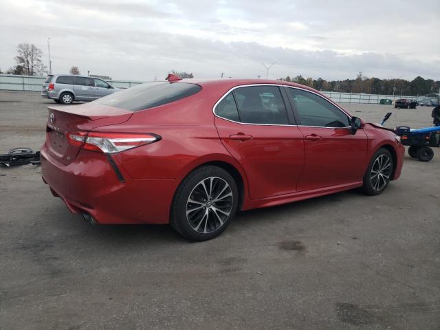 2020 Toyota Camry Se - Фото 3