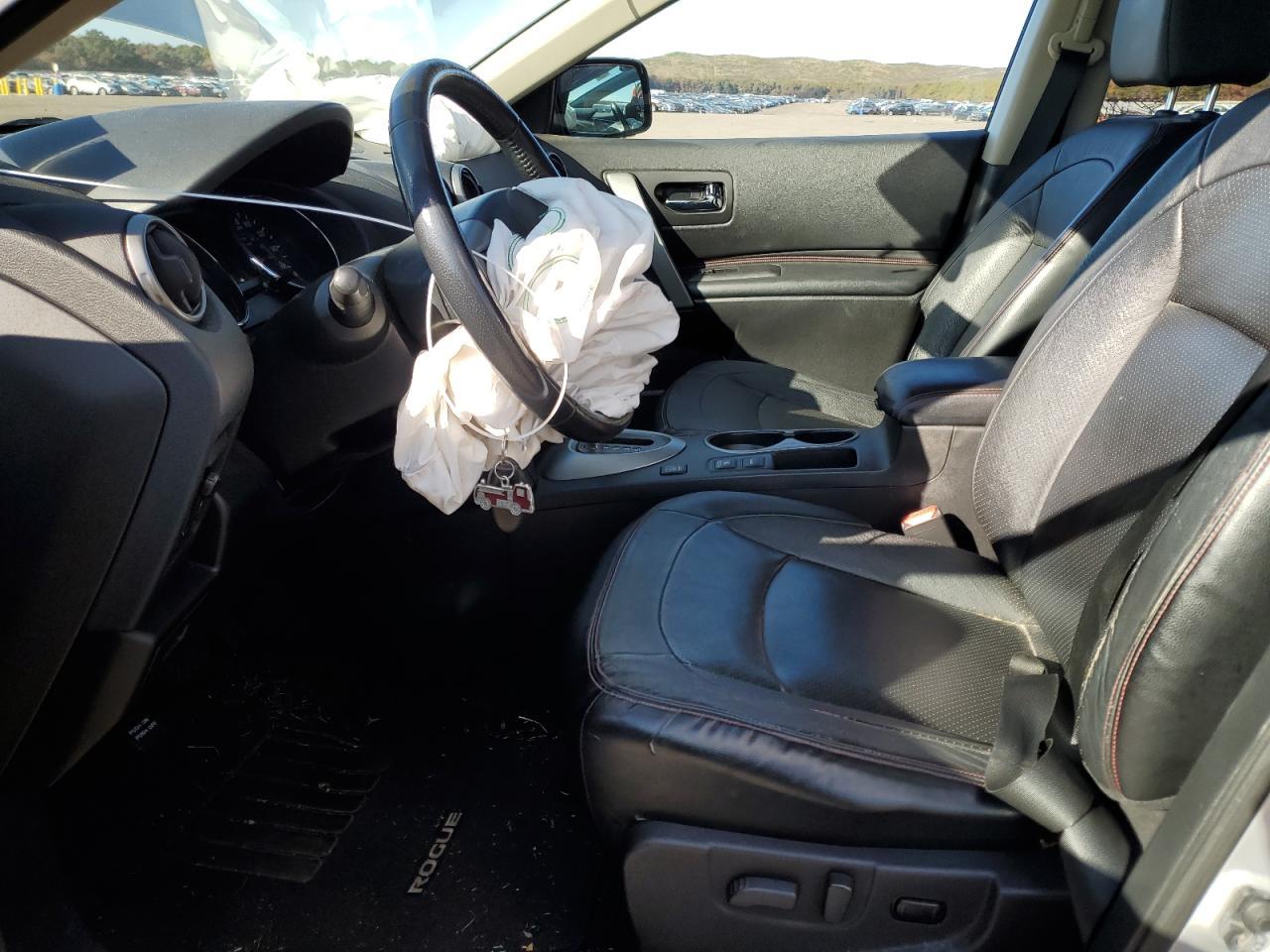 2013 NISSAN ROGUE S - Image 7