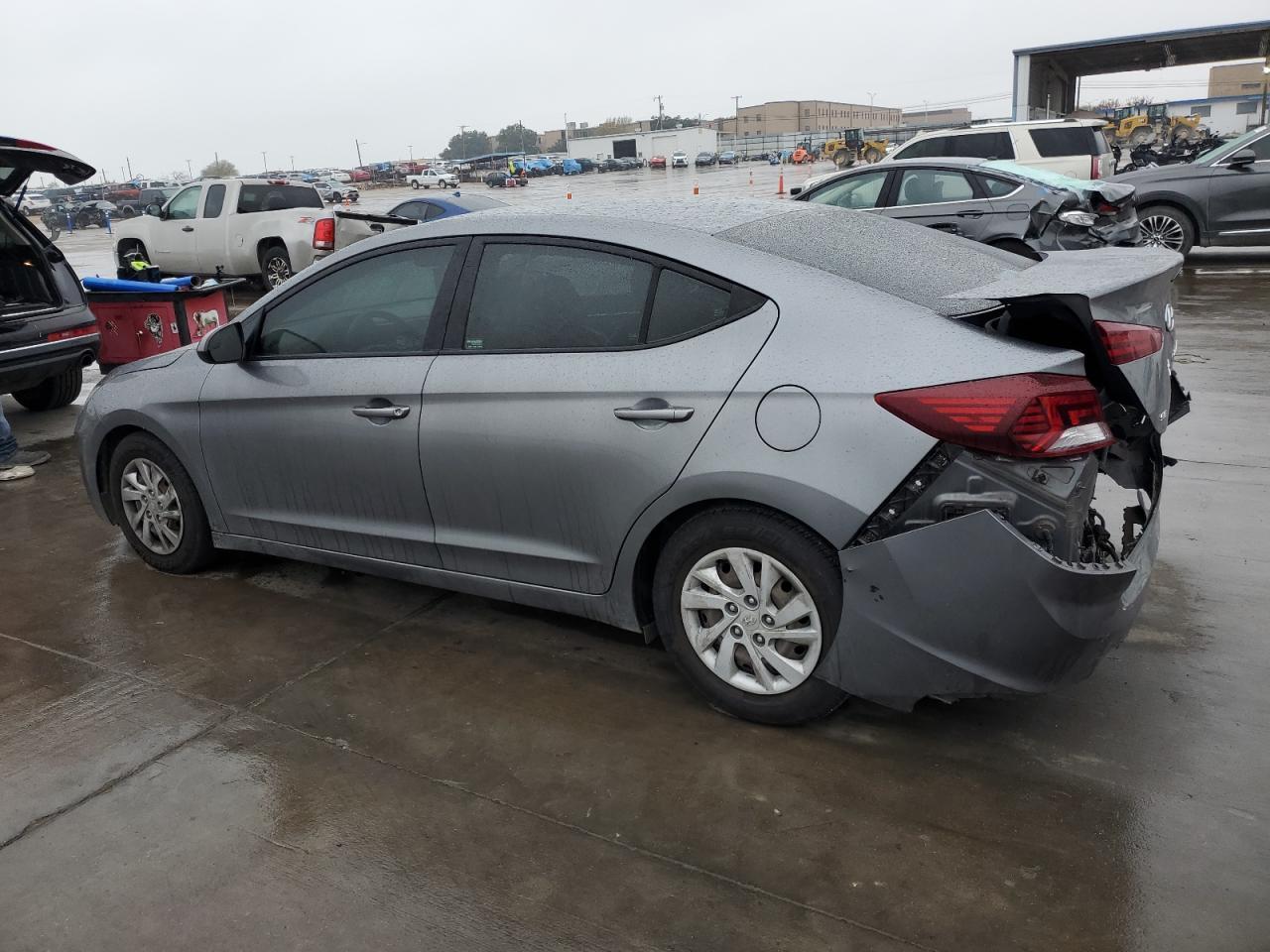 2019 HYUNDAI ELANTRA SE - Фото 2