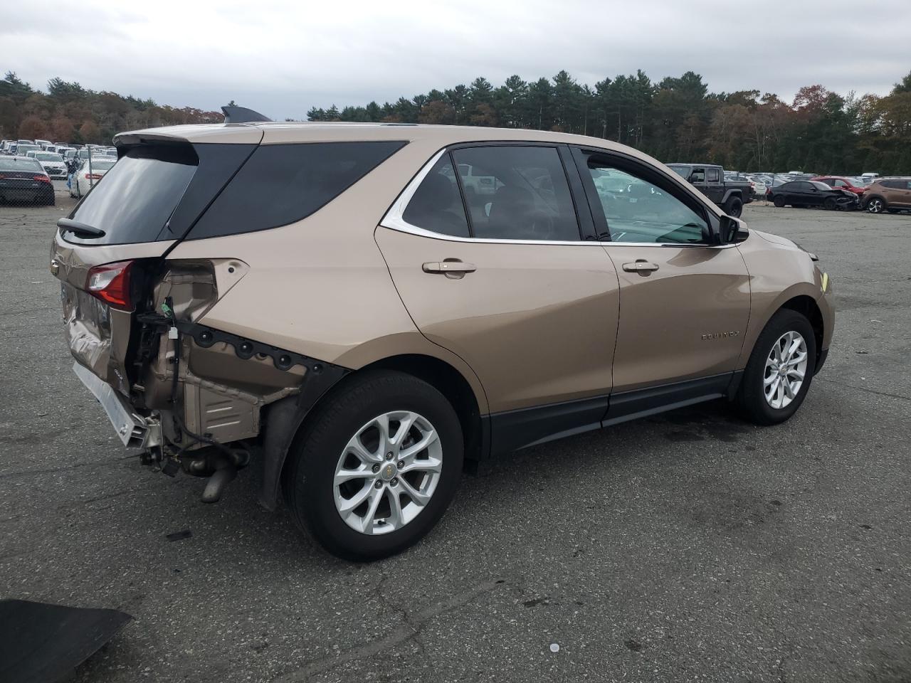 2019 CHEVROLET EQUINOX LT - Image 3