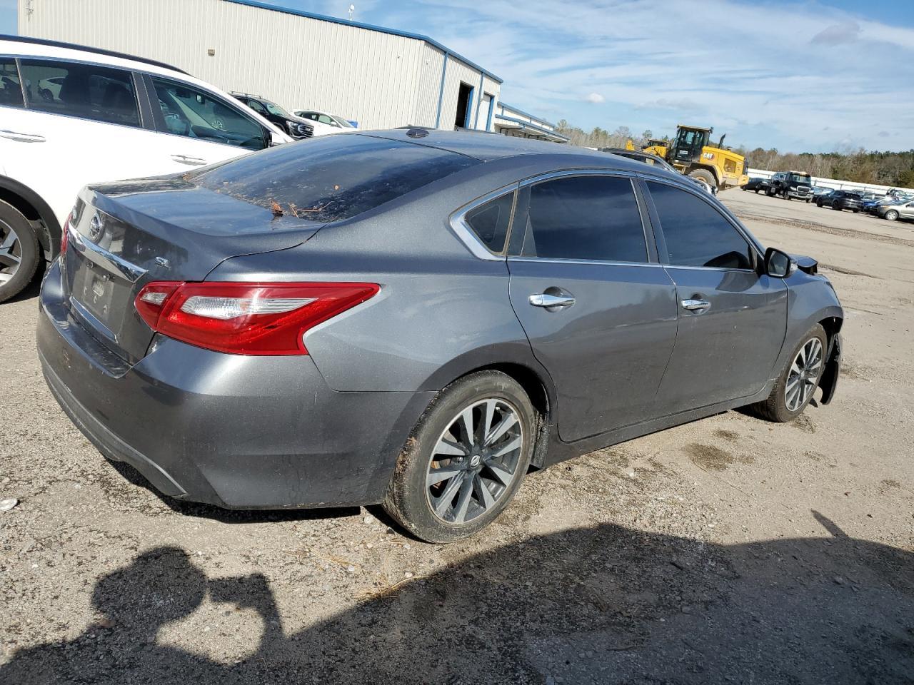 2018 NISSAN ALTIMA 2.5 - Фото 3