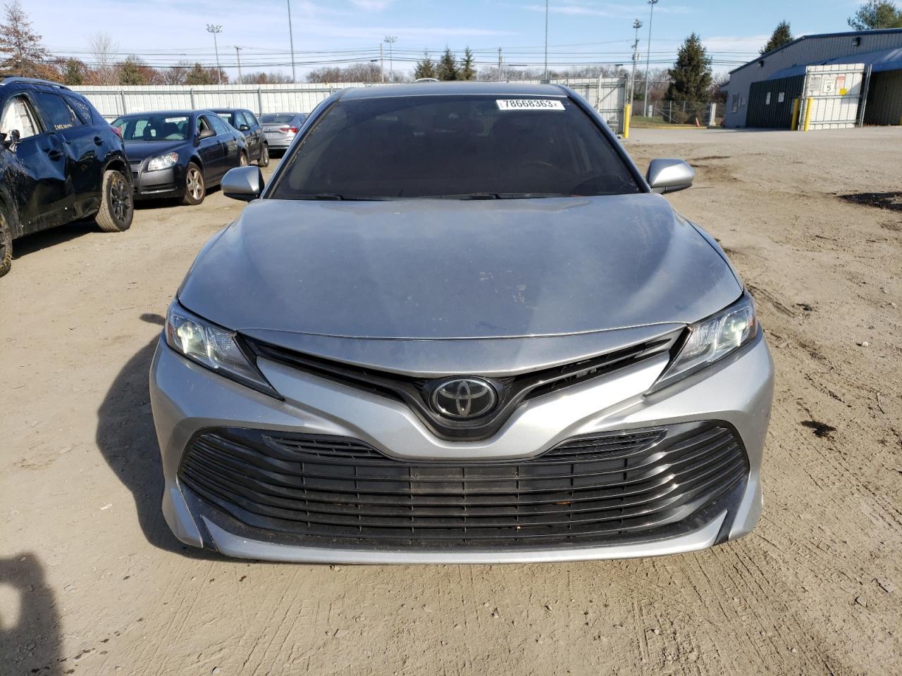 2020 TOYOTA CAMRY LE - Фото 5