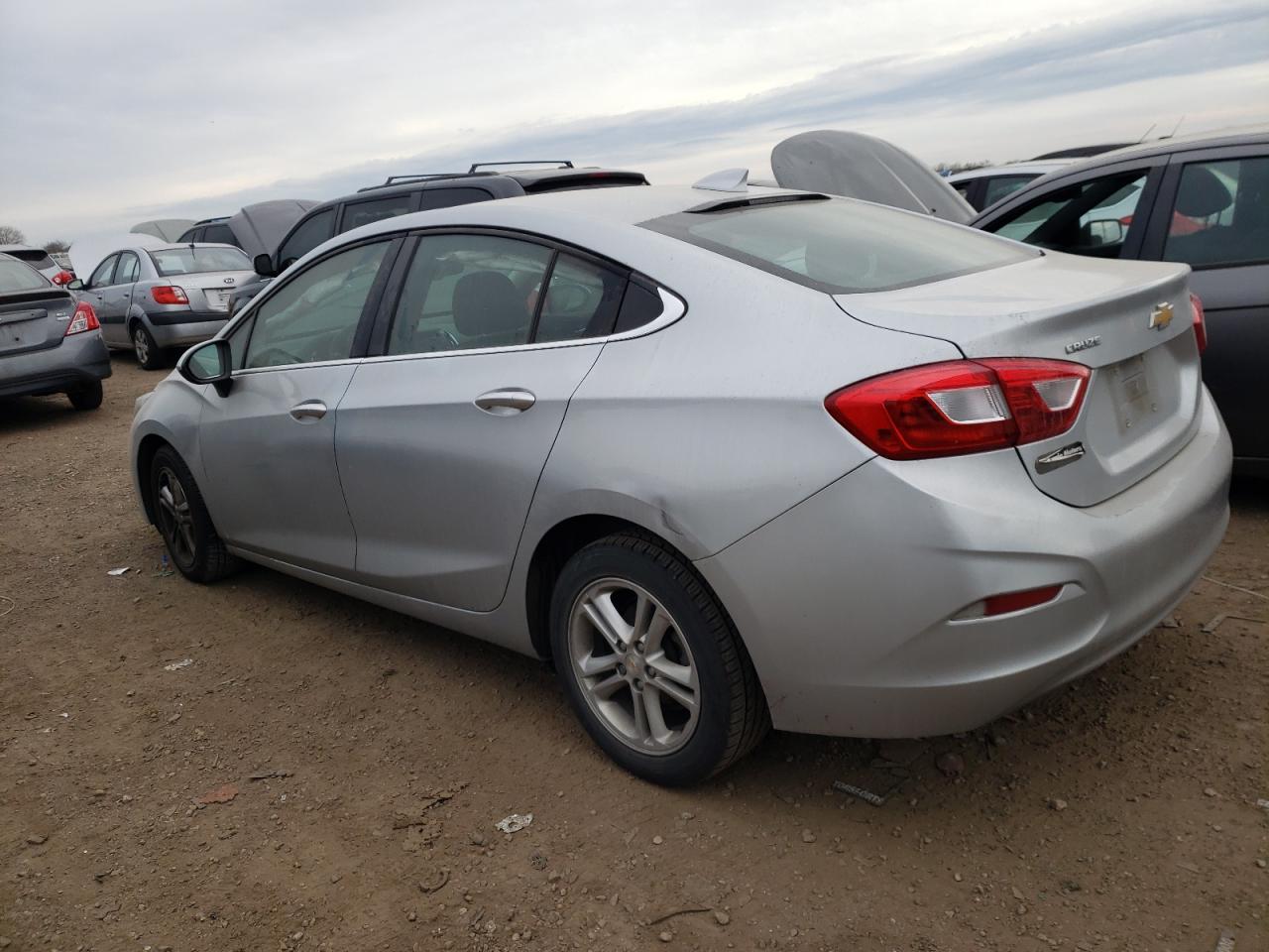 2016 CHEVROLET CRUZE LT - Image 2