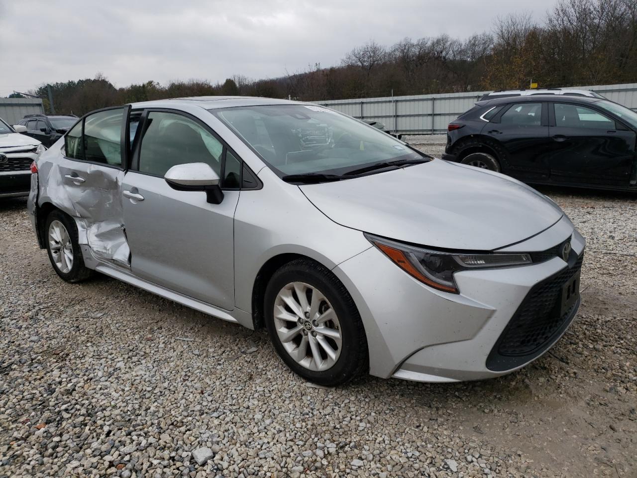 2020 TOYOTA COROLLA LE - Фото 4