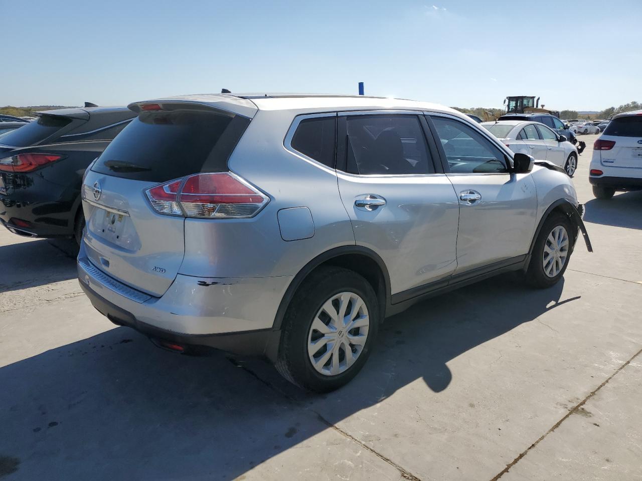 2015 NISSAN ROGUE S - Image 3