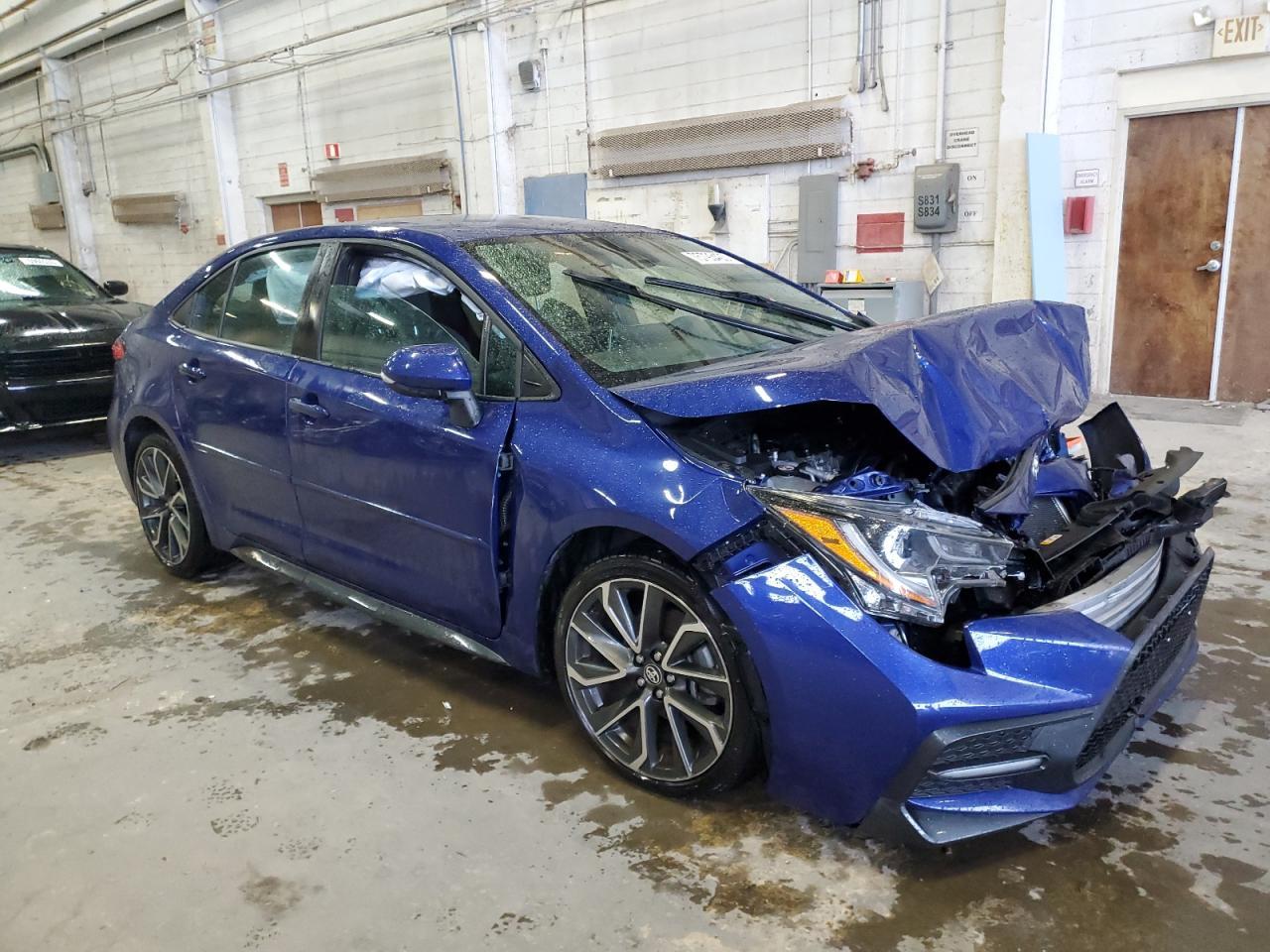2020 TOYOTA COROLLA SE - Фото 4