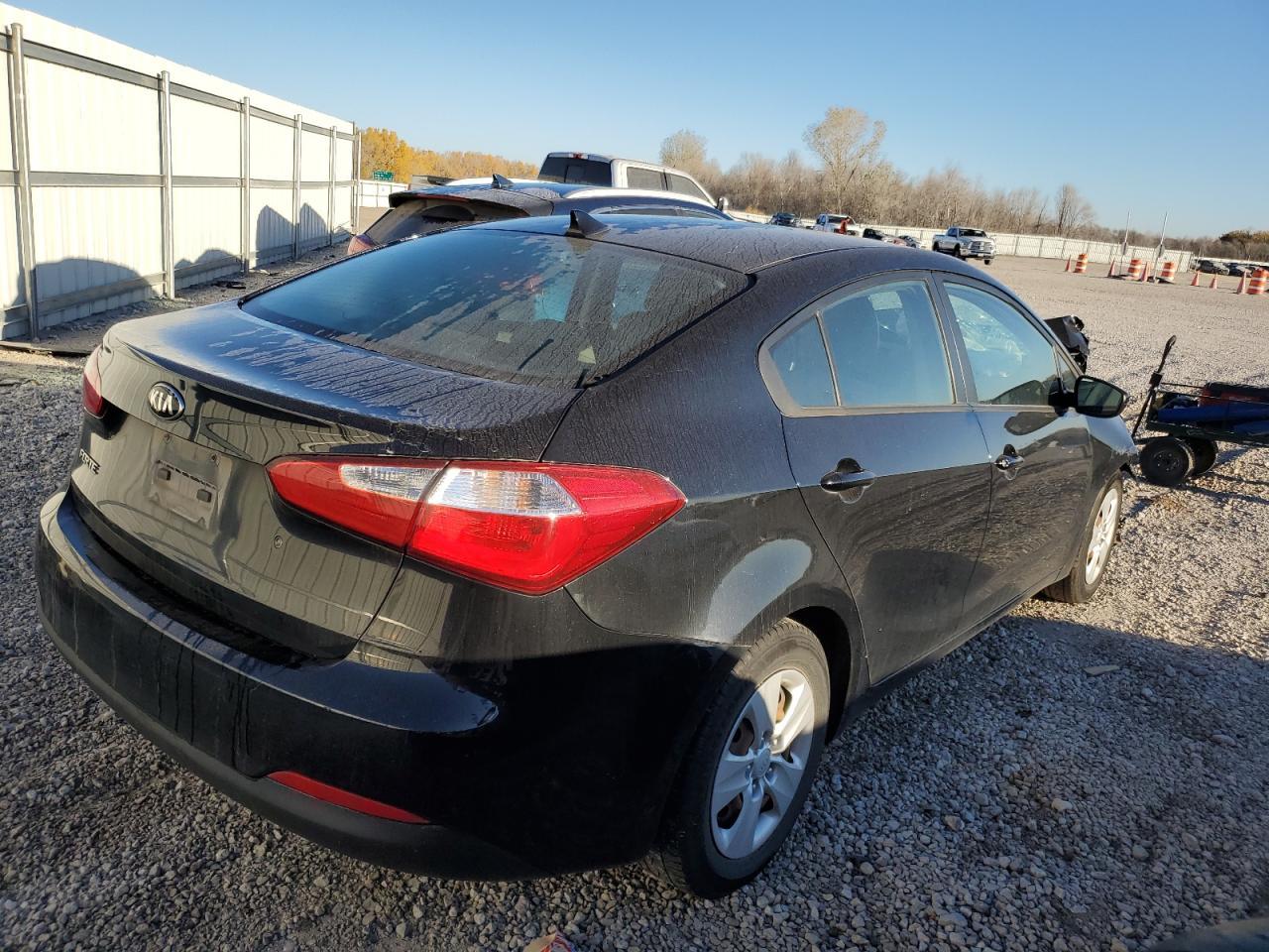 2015 KIA FORTE LX - Фото 3