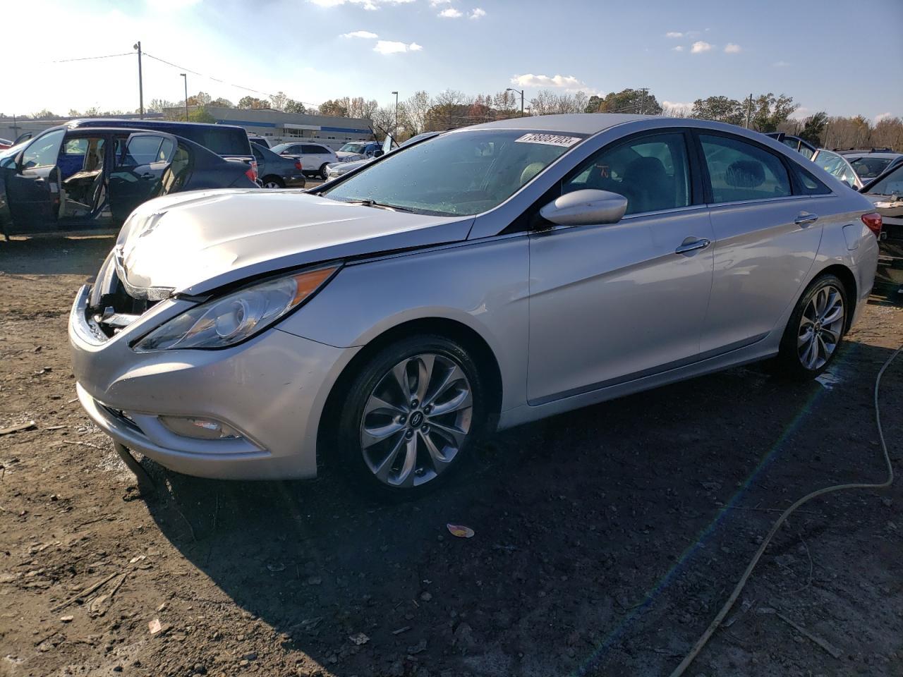2013 HYUNDAI SONATA SE