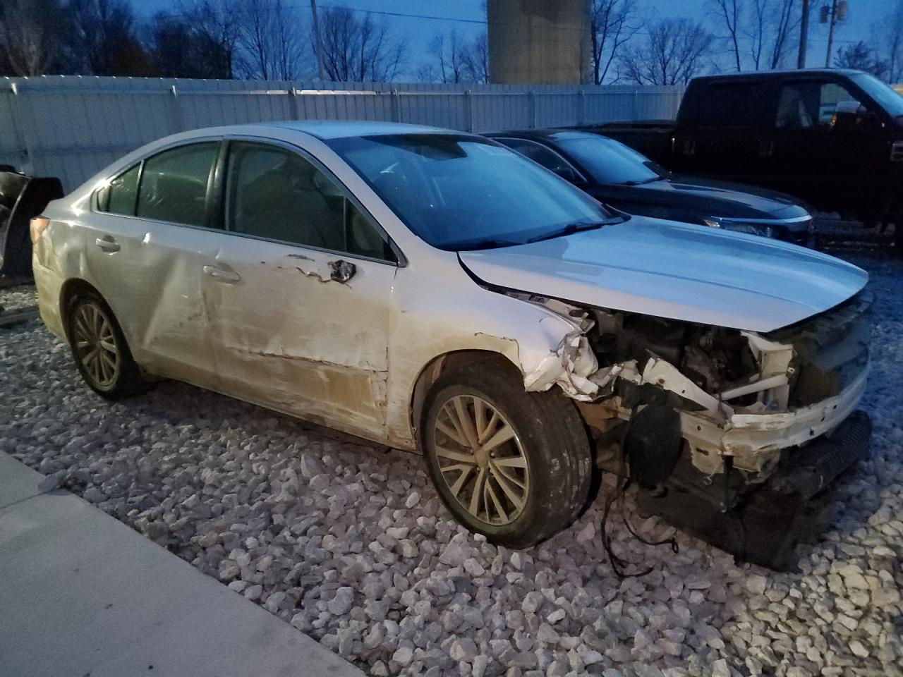 2018 SUBARU LEGACY 2.5 - Image 4