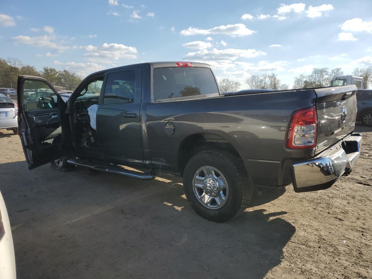 2022 RAM 2500 BIG H - Фото 2