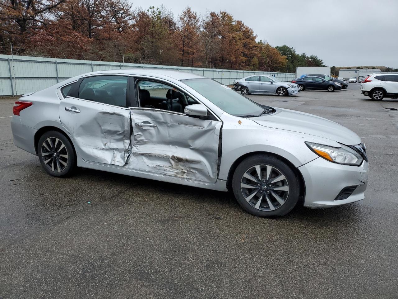 2018 NISSAN ALTIMA 2.5 - Фото 4