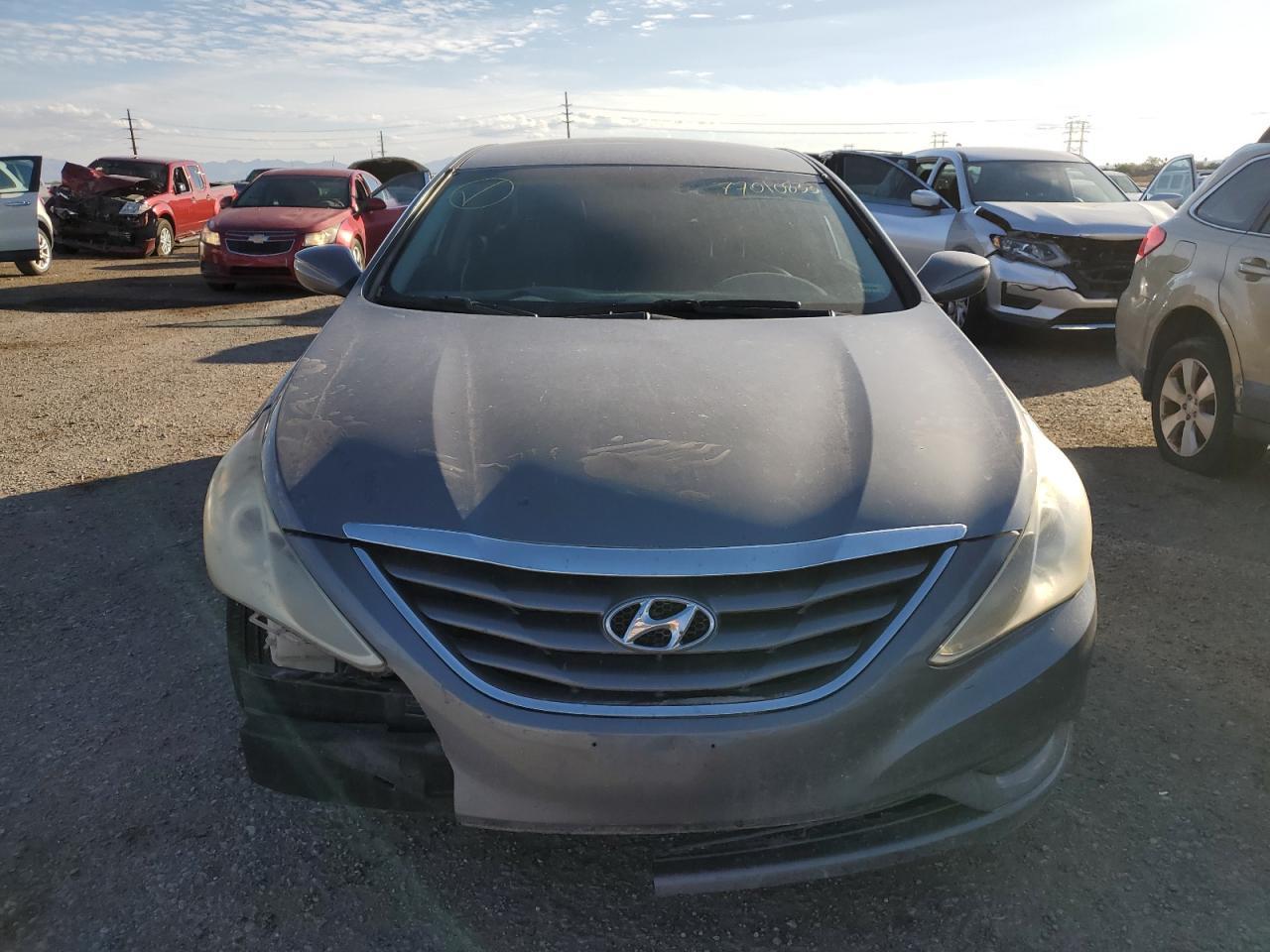 2011 HYUNDAI SONATA GLS - Image 5