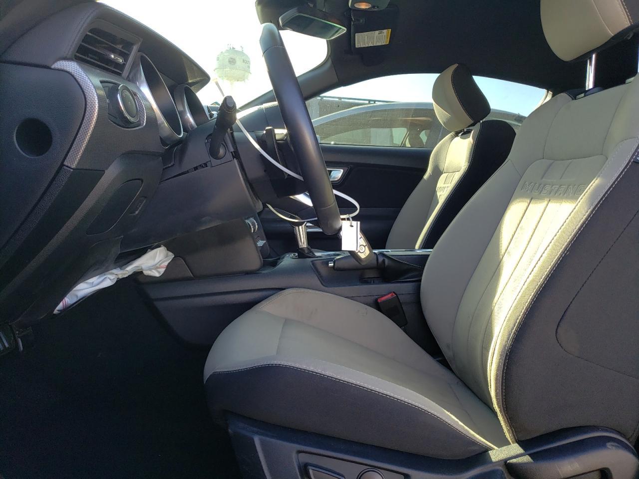 2021 FORD MUSTANG GT - Фото 7