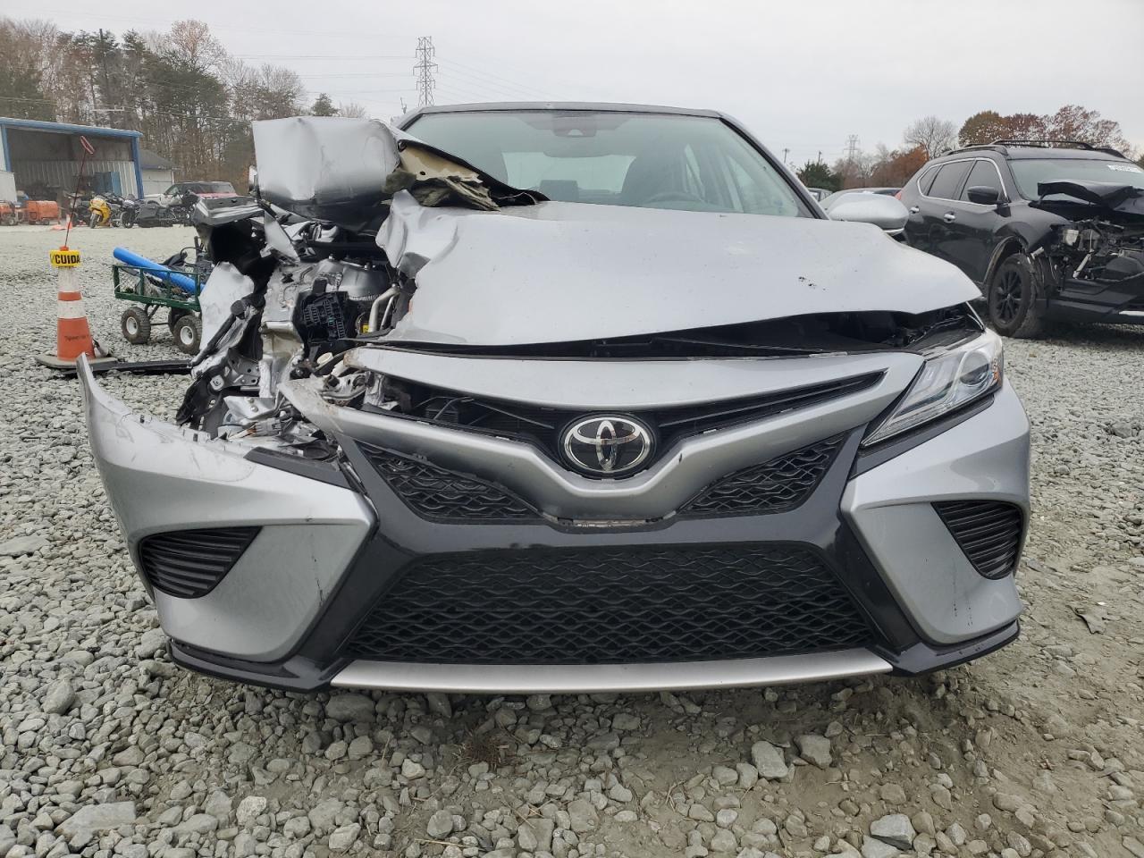 2019 TOYOTA CAMRY XSE - Фото 5
