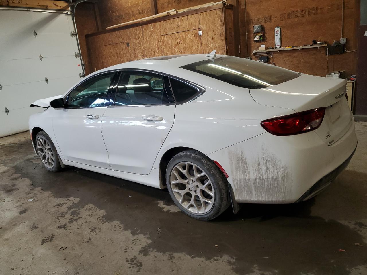 2015 CHRYSLER 200 C - Фото 2
