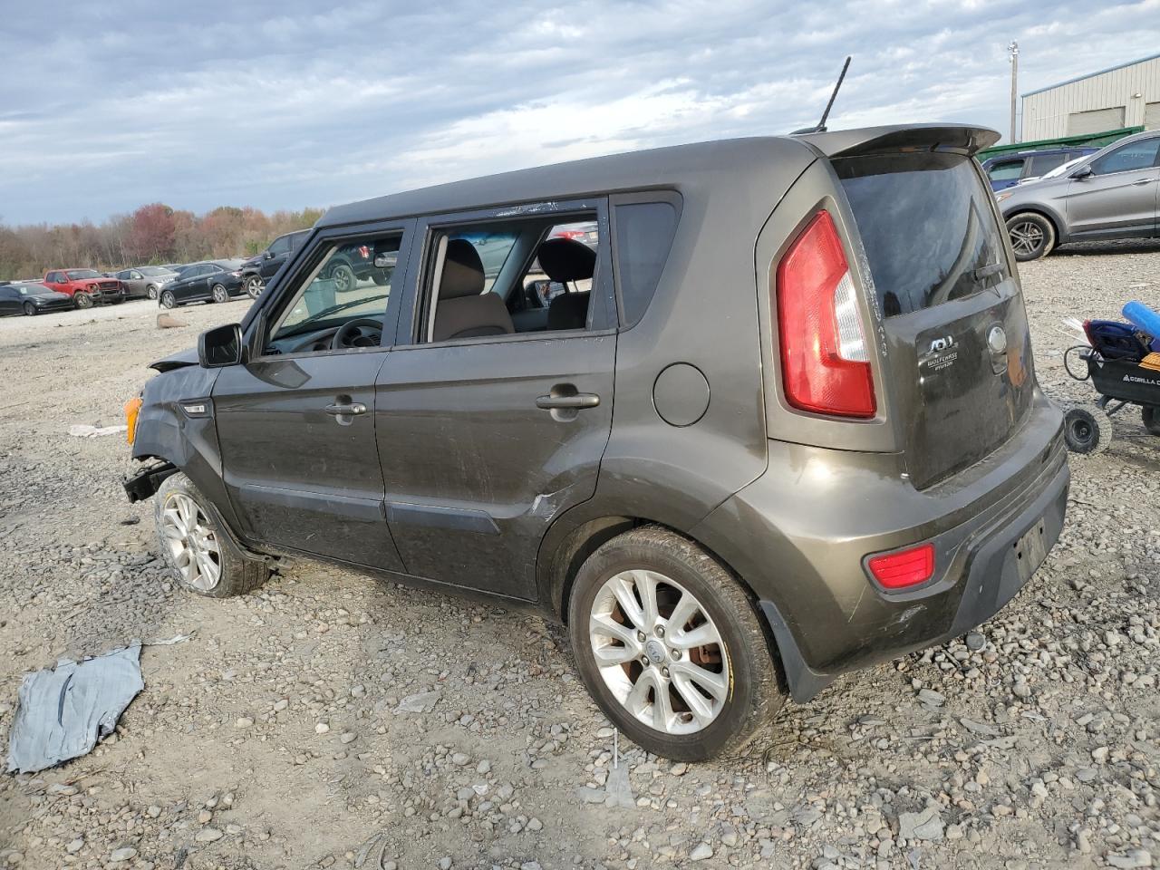 2013 KIA SOUL - Image 2