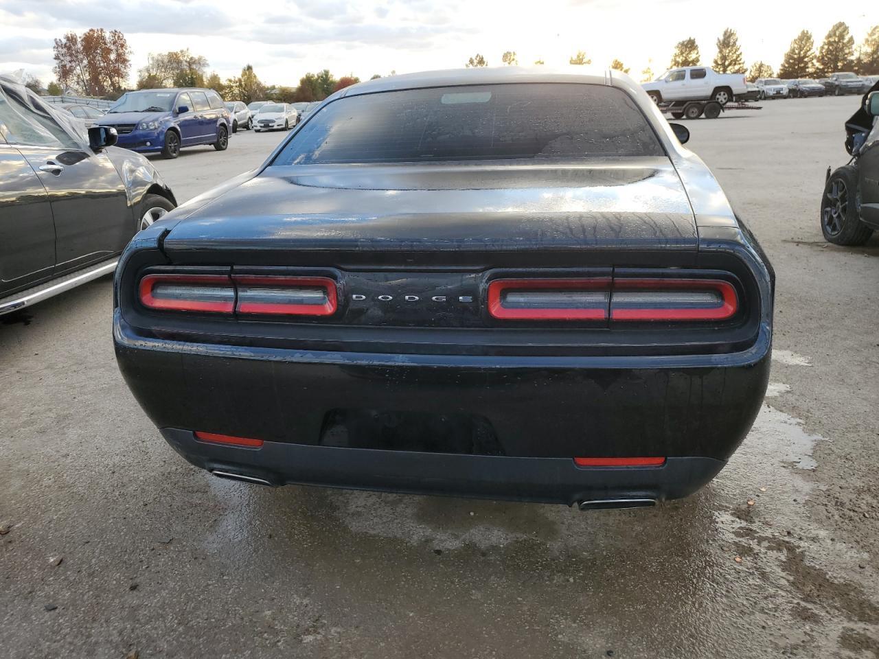 2016 DODGE CHALLENGER - Image 6