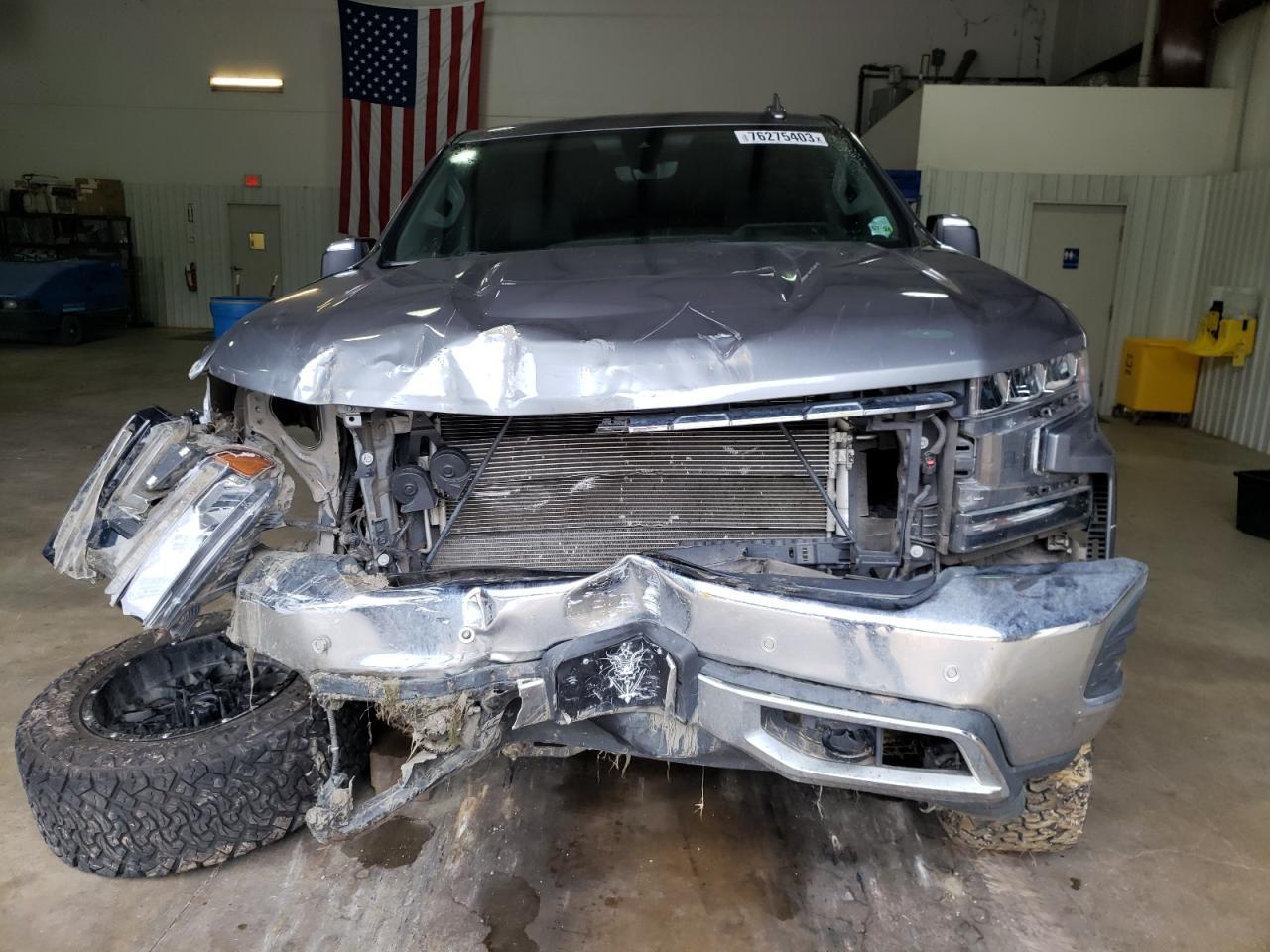 2019 CHEVROLET SILVERADO - Фото 5