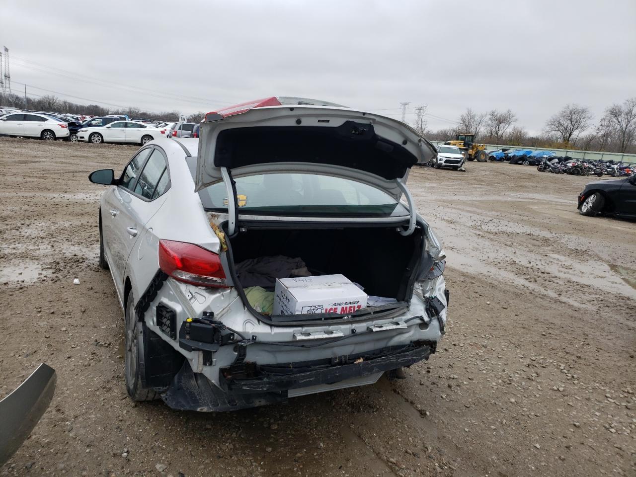 2018 HYUNDAI ELANTRA SE - Image 6