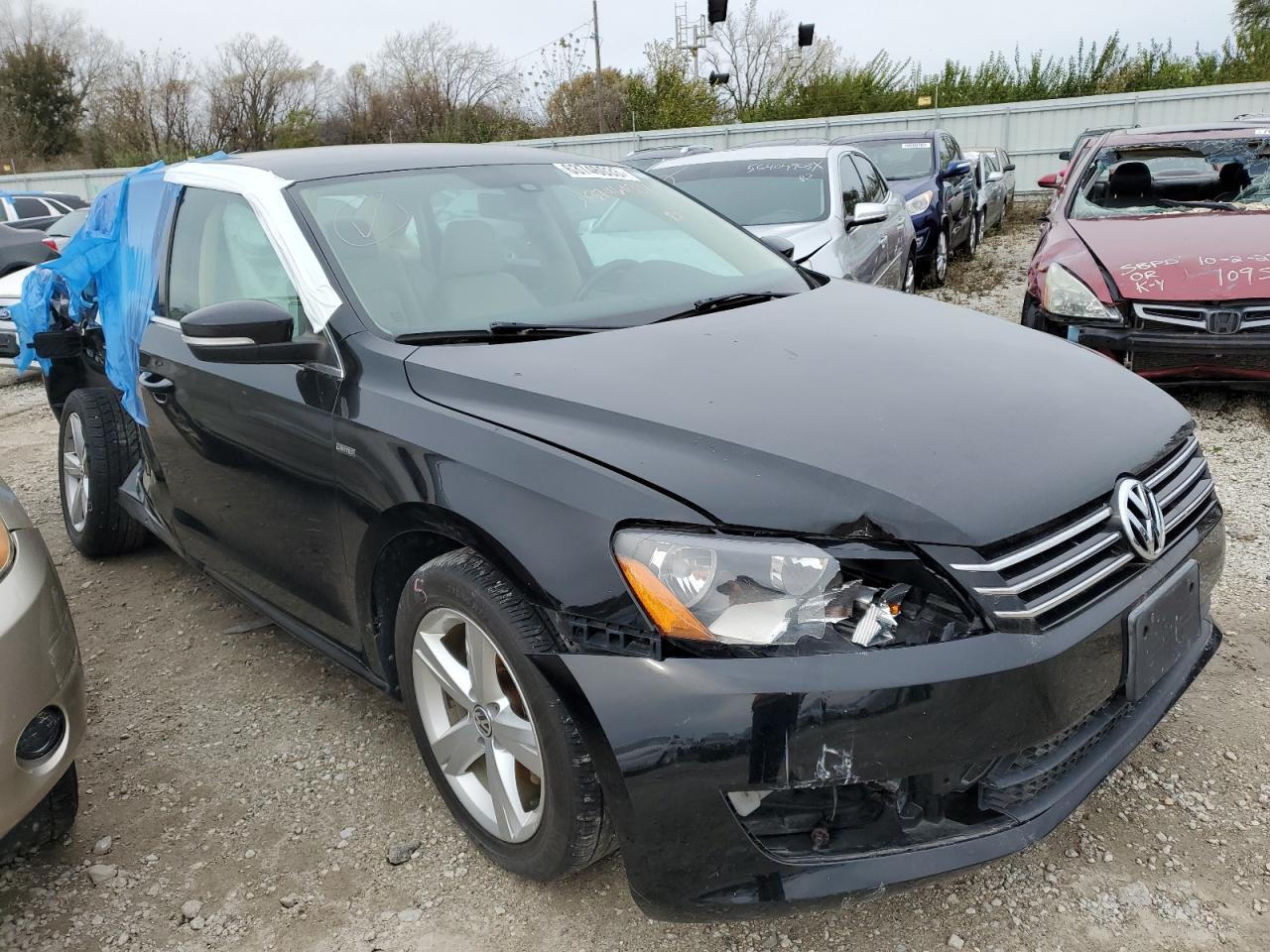 2015 VOLKSWAGEN PASSAT S - Фото 4