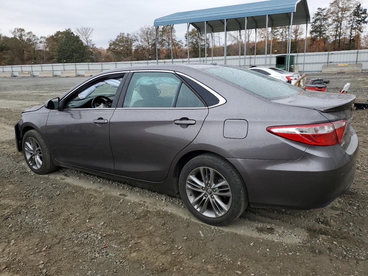 2017 TOYOTA CAMRY LE - Фото 2