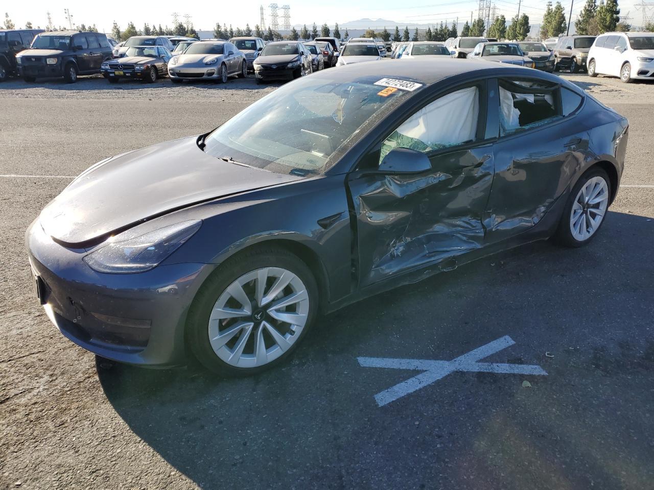2021 TESLA MODEL 3