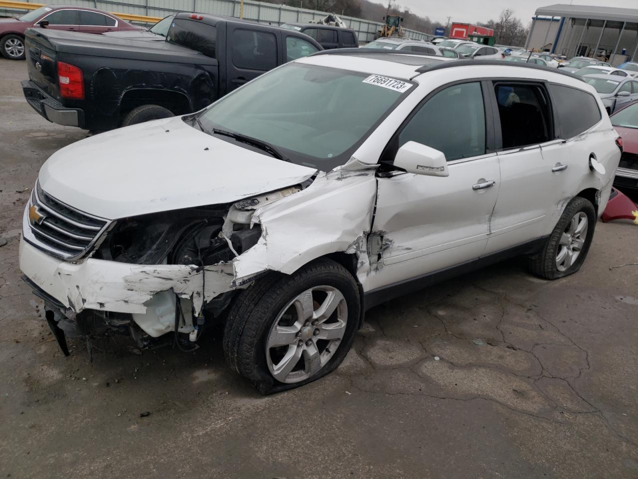 2017 CHEVROLET TRAVERSE L car image