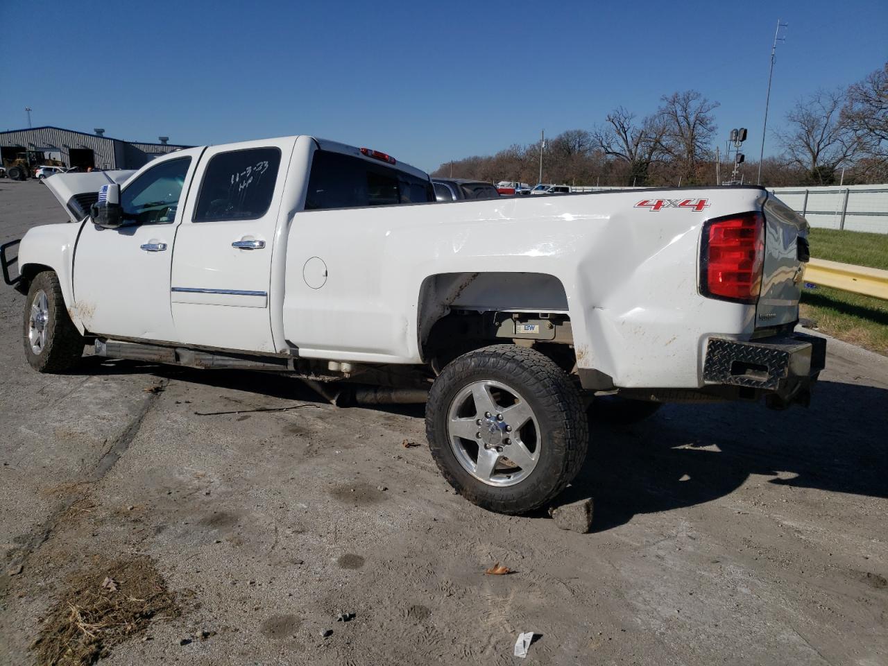 2013 CHEVROLET SILVERADO - Image 2