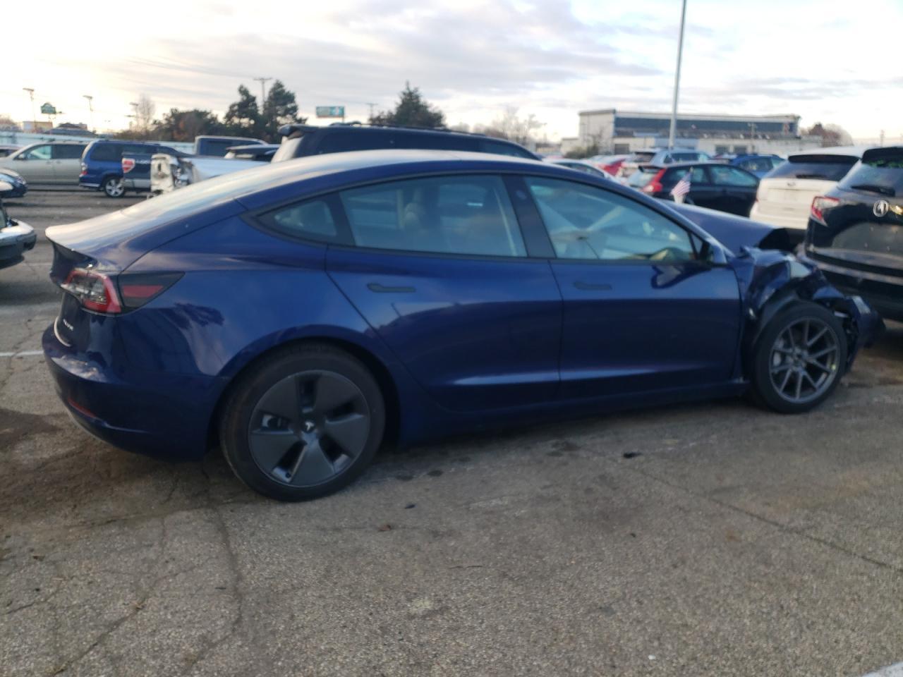 2022 TESLA MODEL 3 - Image 3
