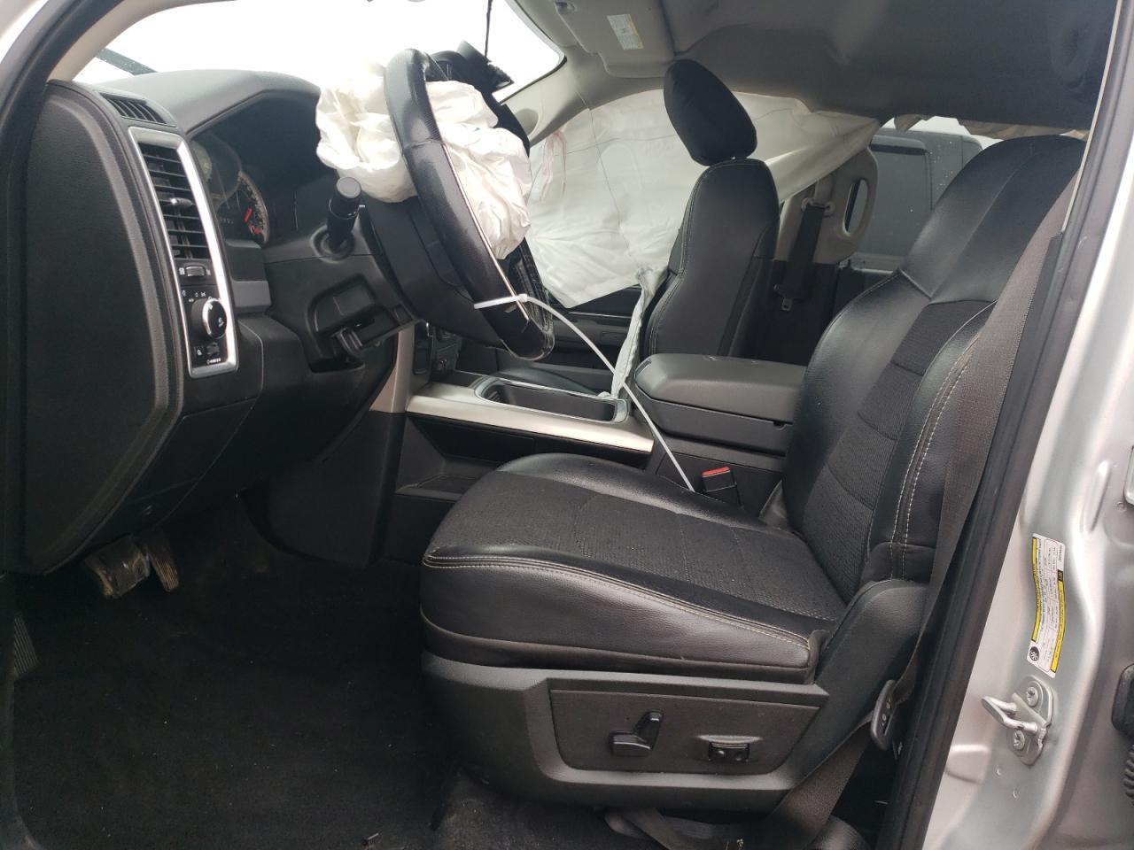 2018 RAM 2500 SLT - Image 7