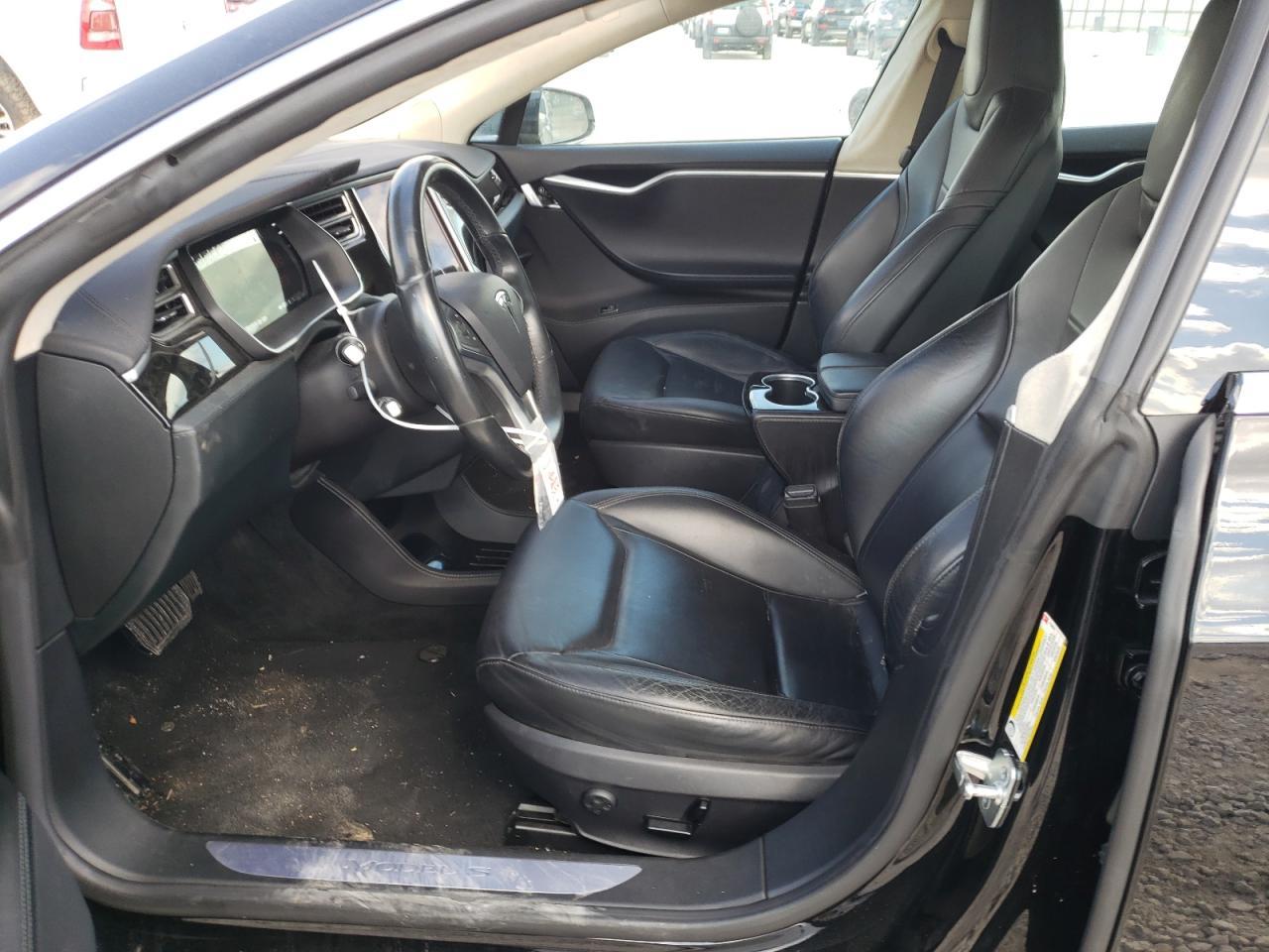 2015 TESLA MODEL S - Image 7