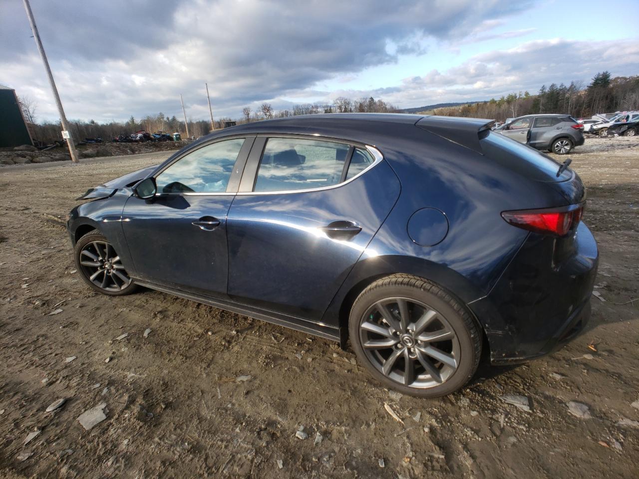 2023 MAZDA 3 PREFERRE - Image 2