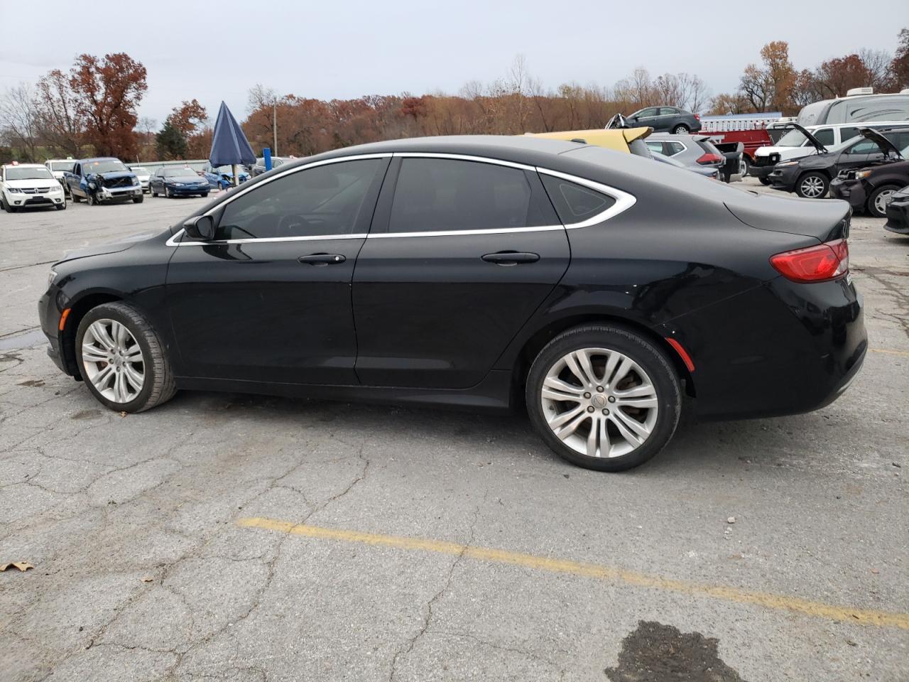 2015 CHRYSLER 200 LIMITE - Image 2