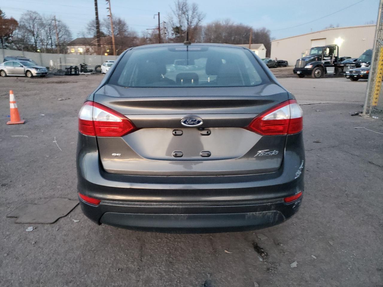 2019 FORD FIESTA SE - Image 6