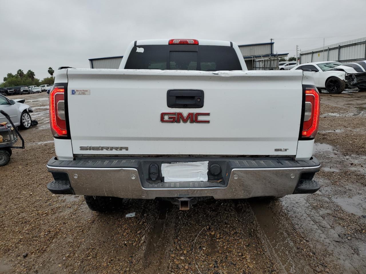 2018 GMC SIERRA K15 - Image 6