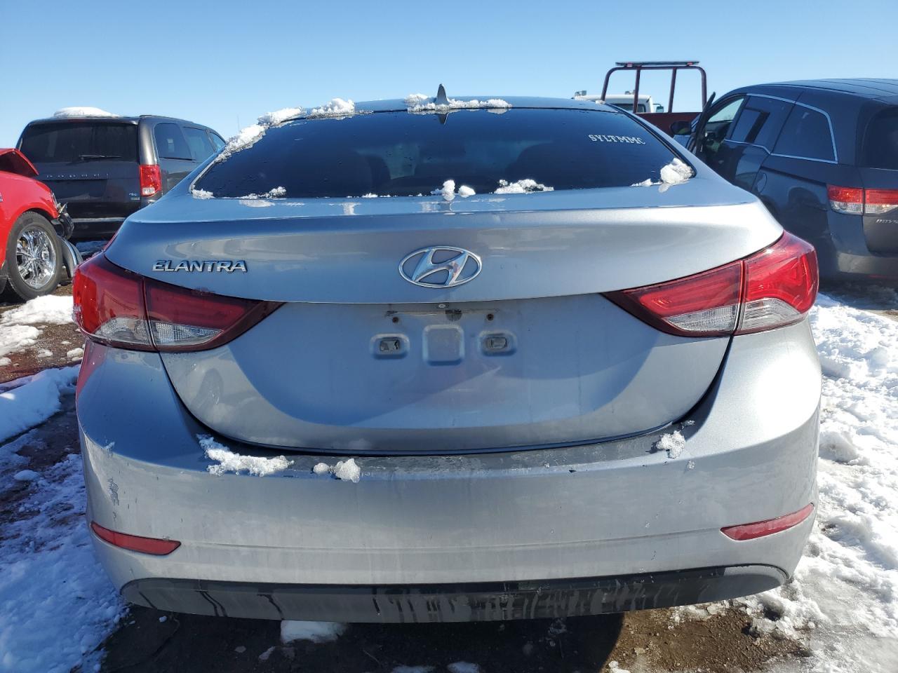 2015 HYUNDAI ELANTRA SE - Image 6