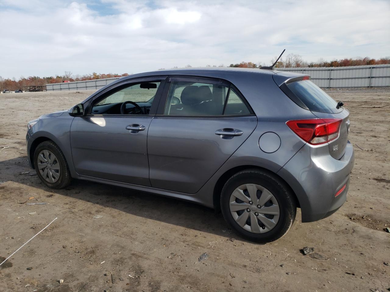 2020 KIA RIO LX - Фото 2