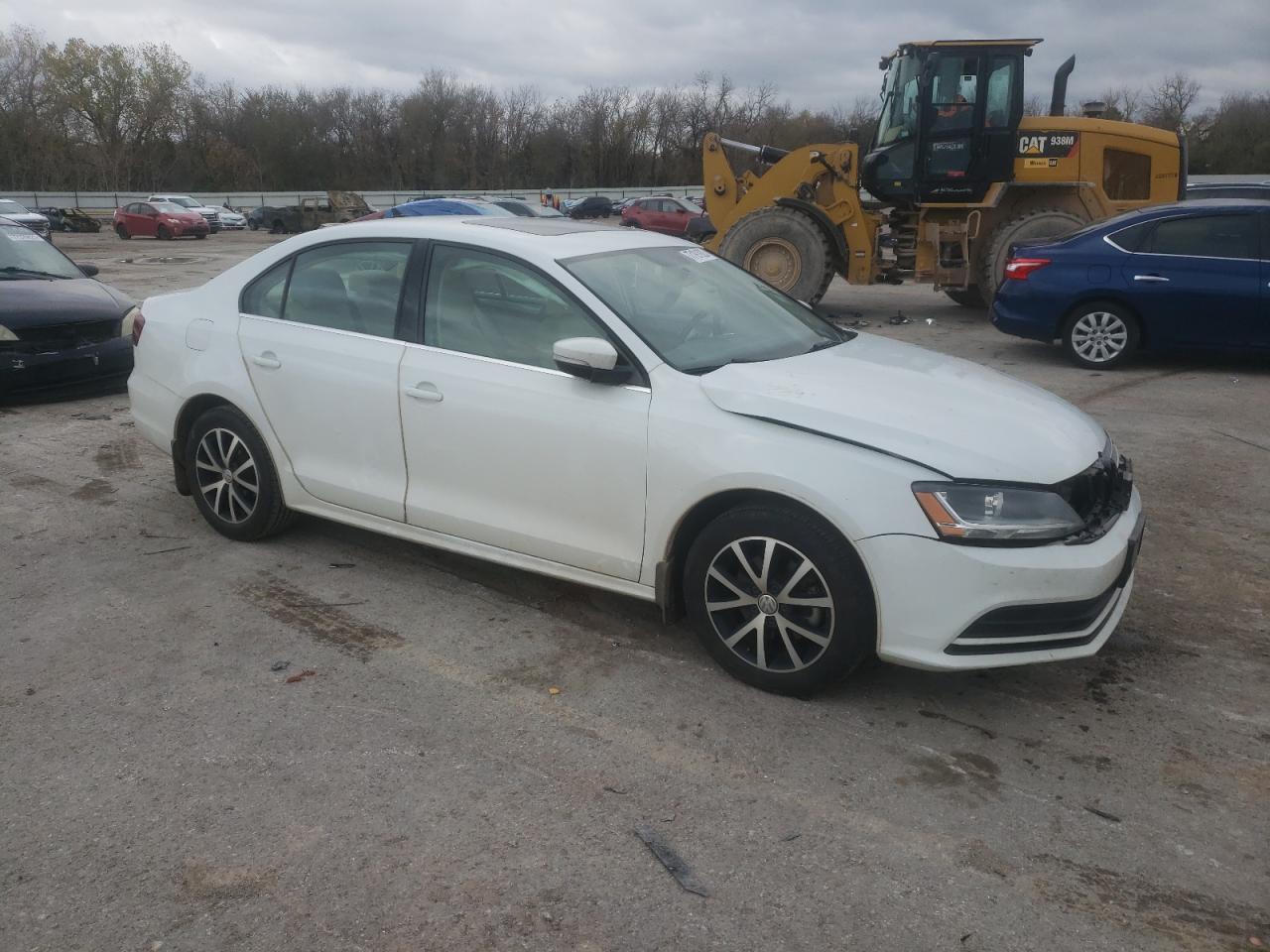 2017 VOLKSWAGEN JETTA SE - Фото 4