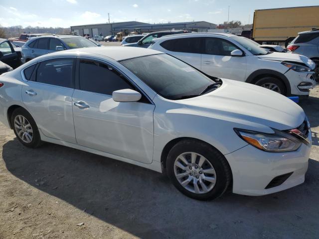 2016 Nissan Altima 2.5 - Image 4