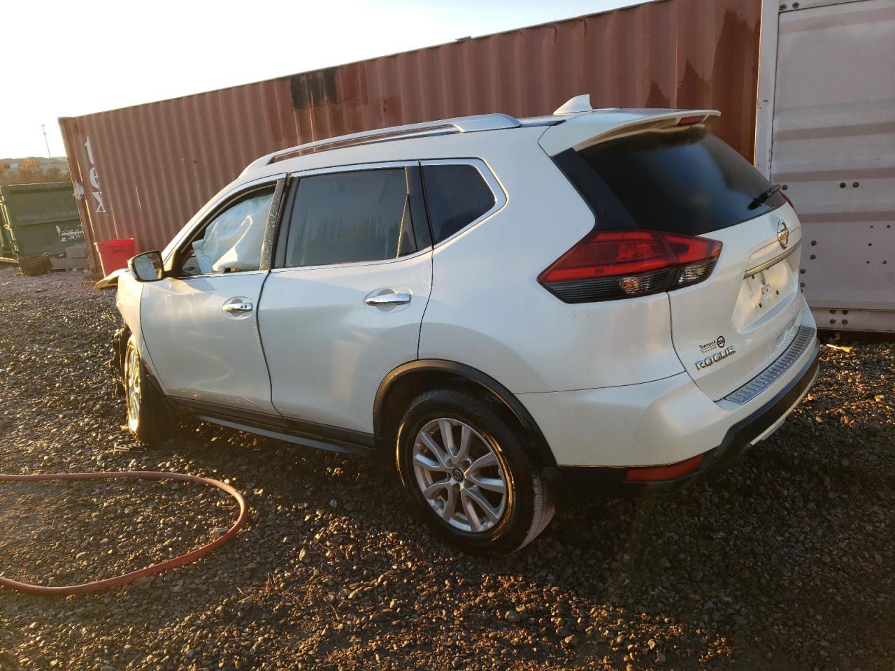 2017 NISSAN ROGUE S - Image 2