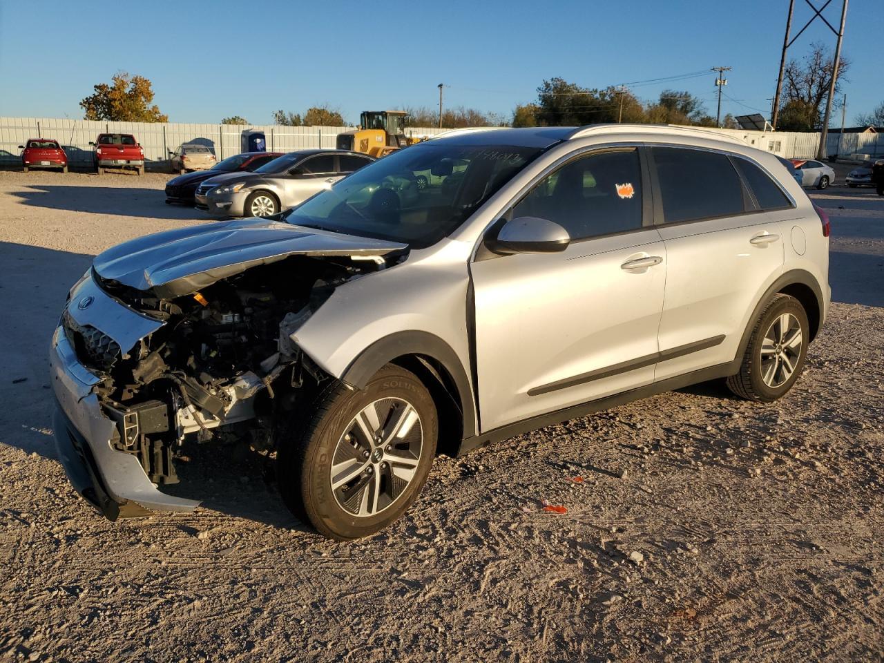 2020 KIA NIRO LX car image