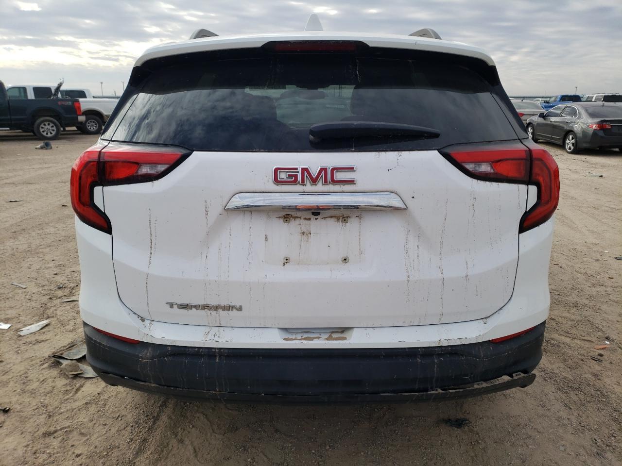 2018 GMC TERRAIN SL - Image 6