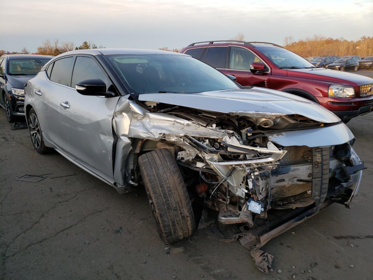 2019 NISSAN MAXIMA S - Фото 4