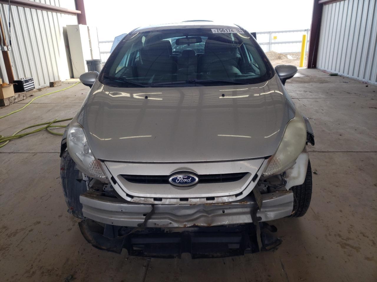 2013 FORD FIESTA SE - Image 5