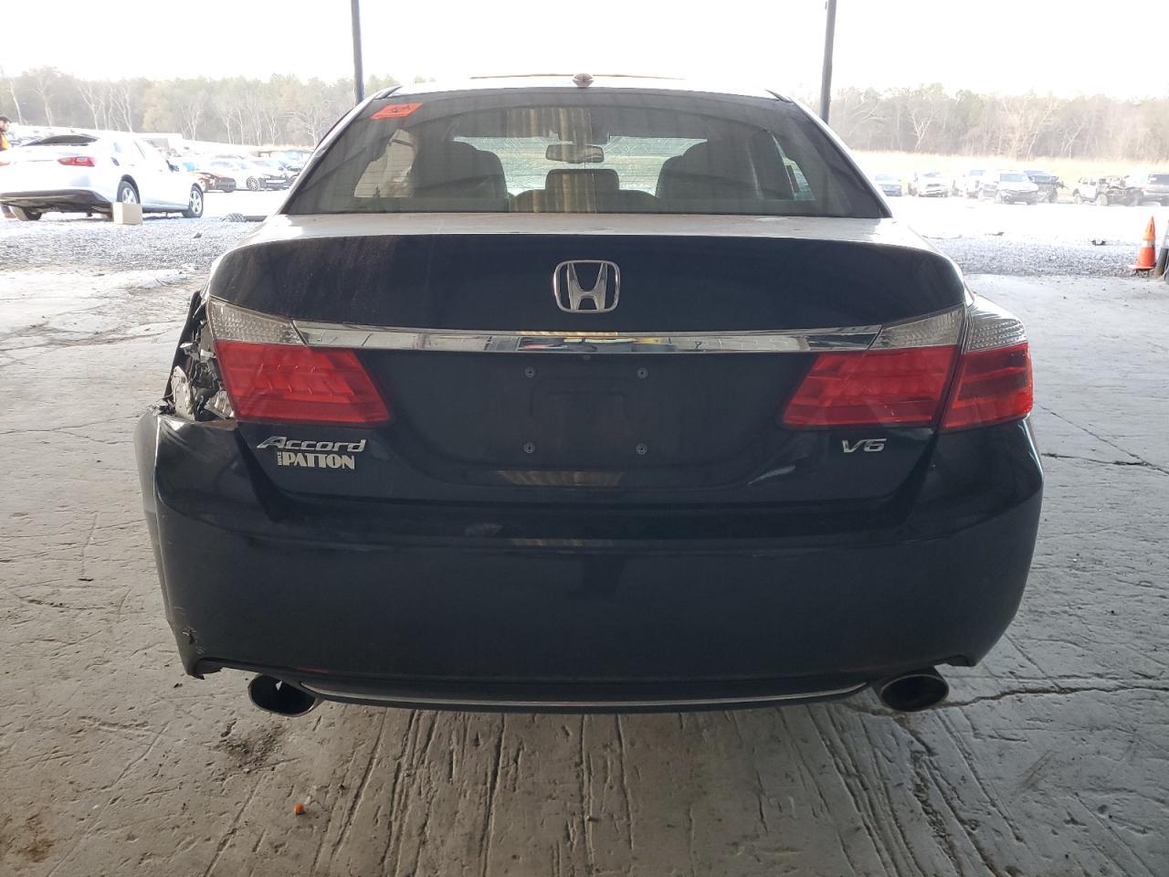 2015 HONDA ACCORD EXL - Image 6